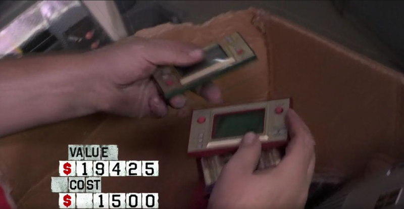 Illustration for article titled Storage Wars Buyer Finds $45,000 Worth of Classic Games